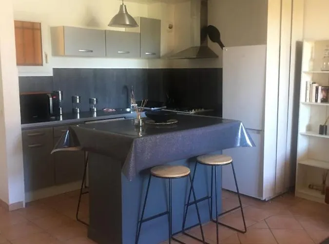 Resd. Cala Di Mare LʼÎle-Rousse